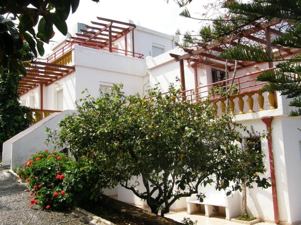 Poppy Villas Amoudara  Room photo
