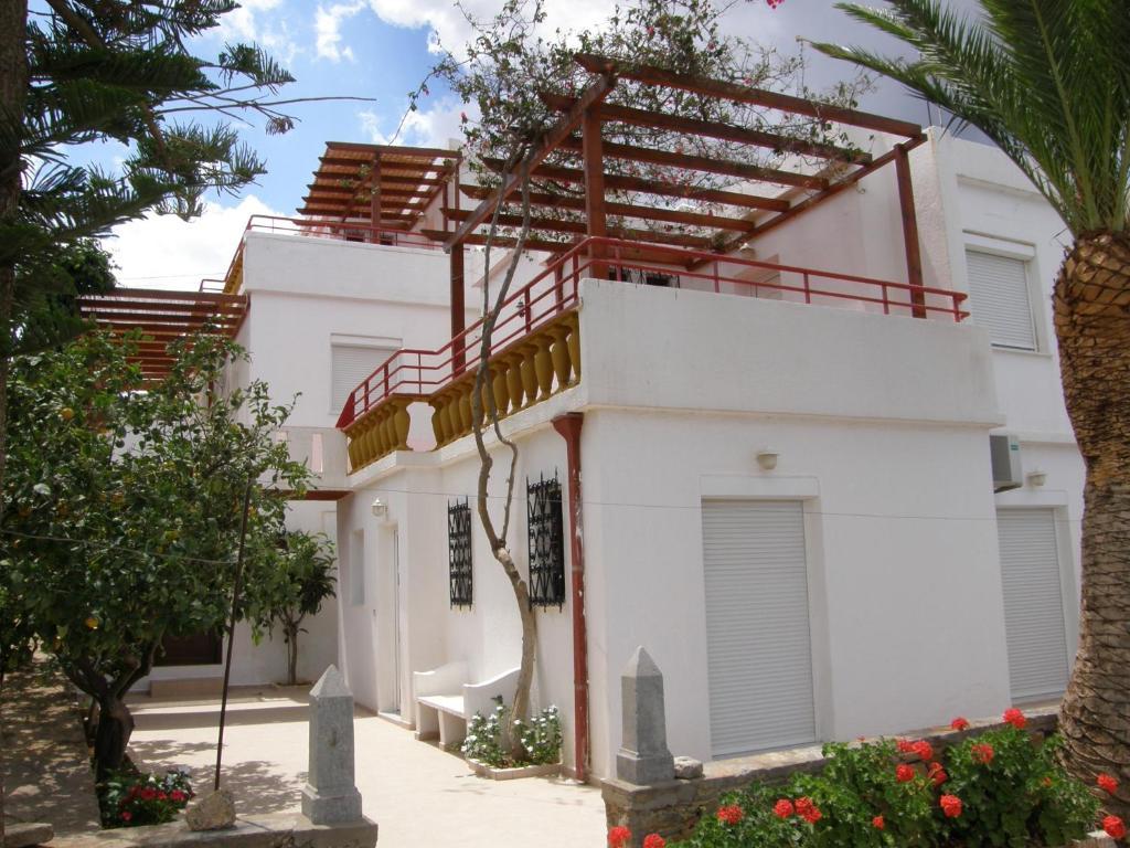 Poppy Villas Amoudara  Room photo